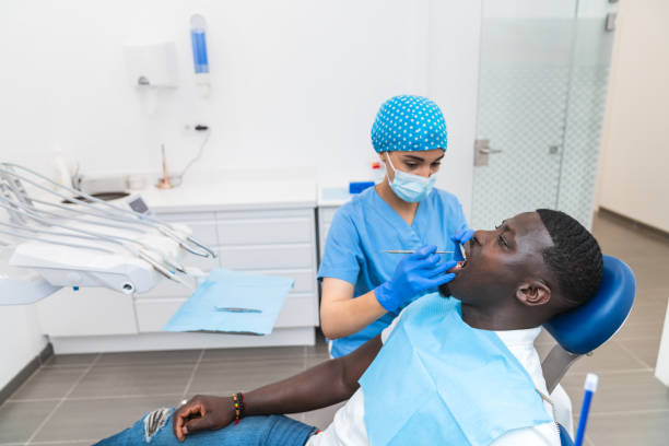 Best Urgent Tooth Repair  in Selma, TX